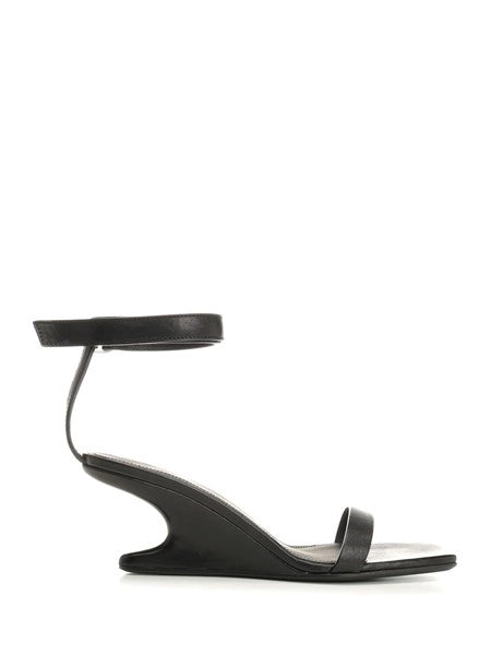 Sandali Cantilever