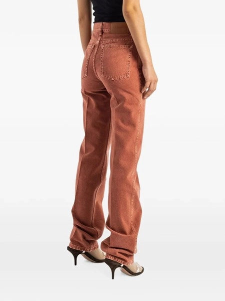 Jeans a vita alta e gamba dritta