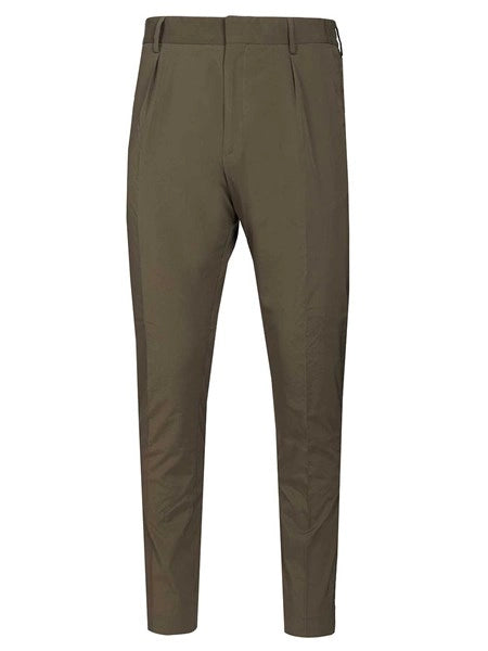 Pantaloni in nylon