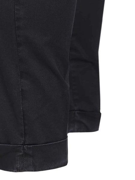 Pantaloni chino