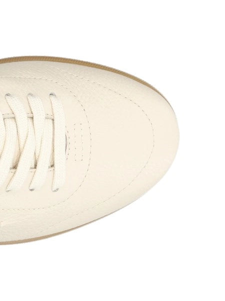 Sneaker 232
