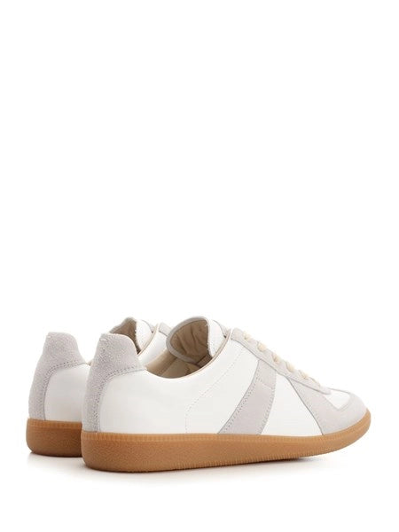 Sneaker "Replica"
