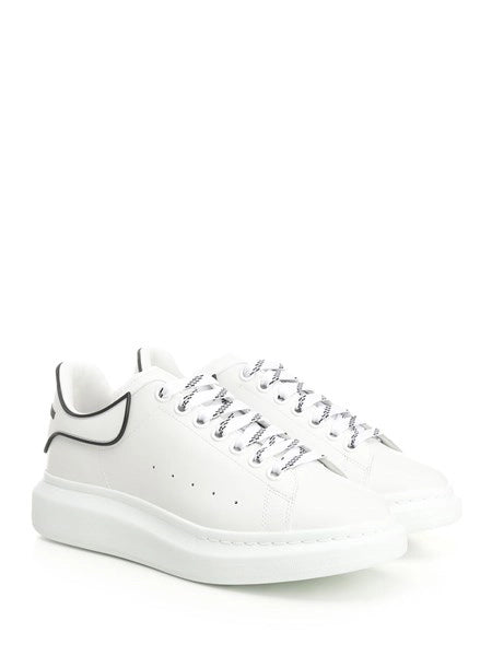 Sneaker "Oversize"