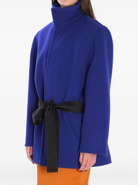 Cappotto corto con  cintura