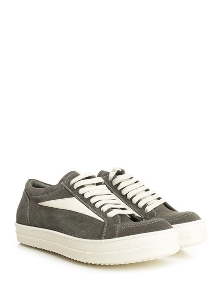 Sneaker Vintage in suede