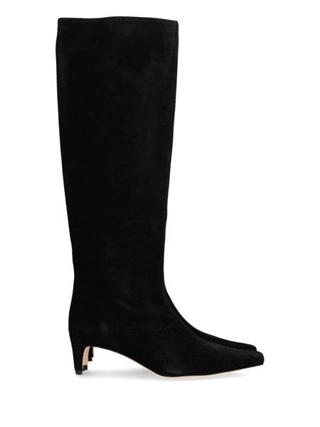 Wally 55 boots