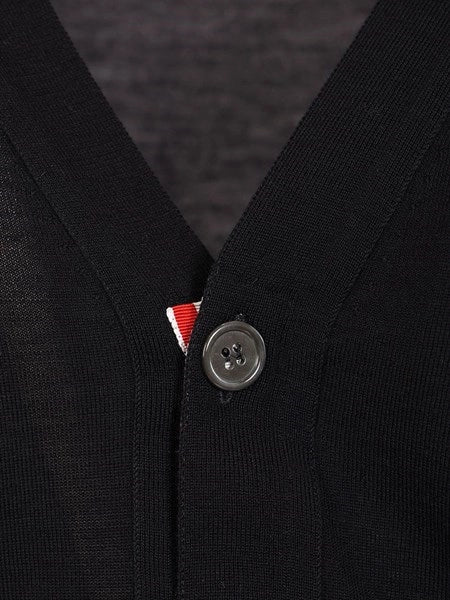 Cardigan classico con scollo a V