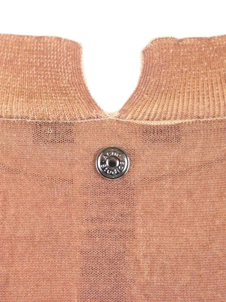 Maglia stropicciata con scollo a V