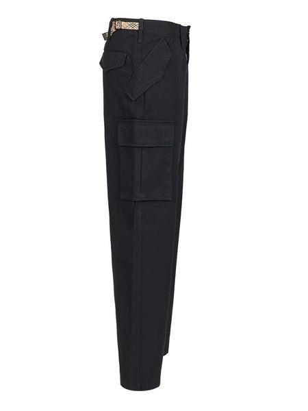 Pantaloni cargo