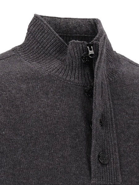 Maglione con zip corta
