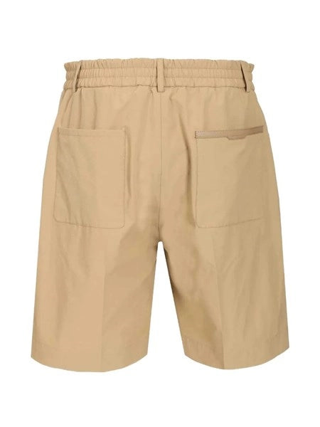 Shorts in seersucker