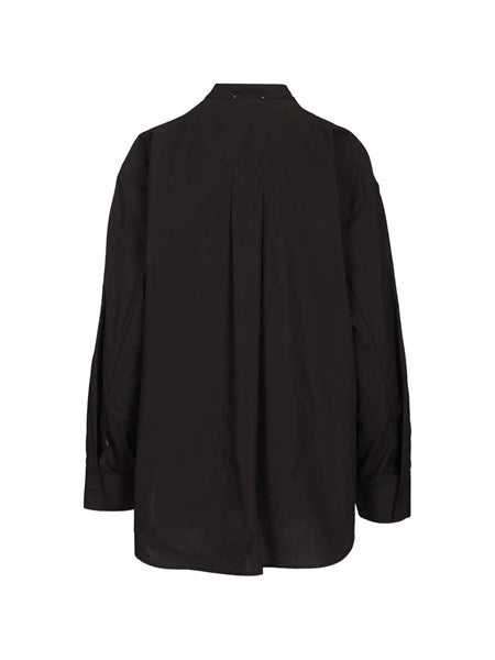 Camicia maschile con ricamo