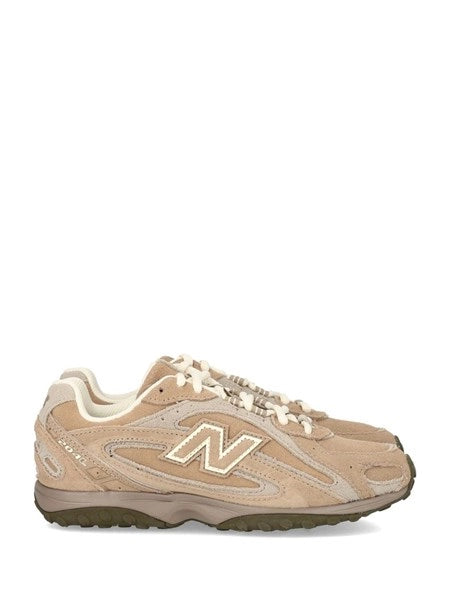 Sneaker 204 in suede