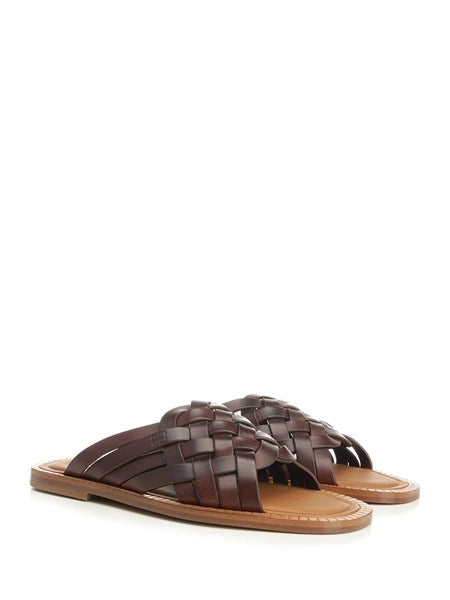 Sandali in pelle