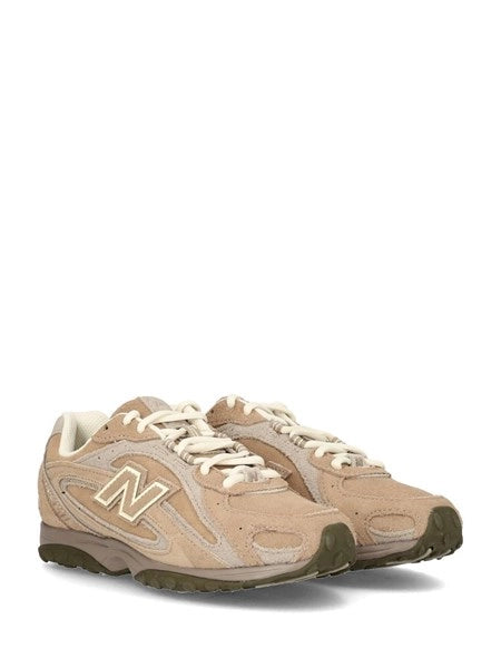 Sneaker 204 in suede
