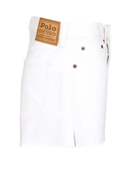 Short sfrangiati in denim