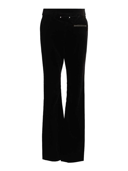 Pantaloni slim svasati