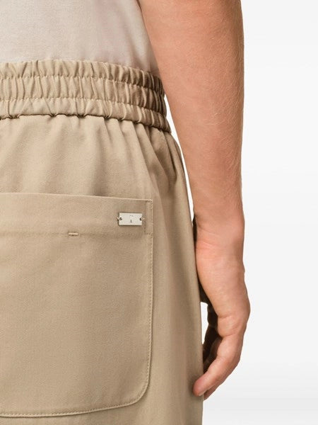 Pantalone con vita elasticizzata