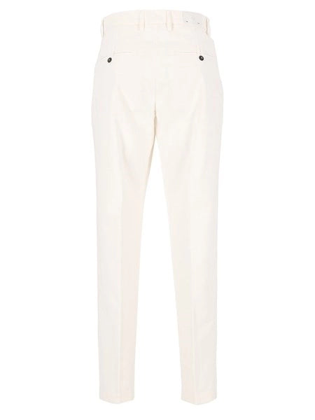 Pantaloni con le pince
