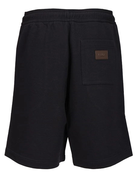 Pantaloni corti