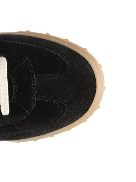 Sneaker "Low Top Upvillage"