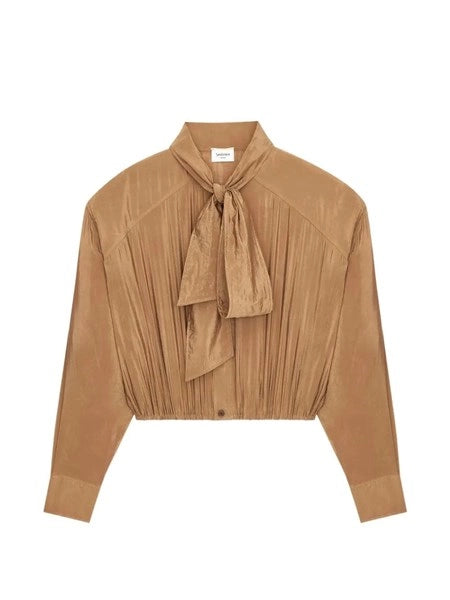 Blusa con collo lavallière