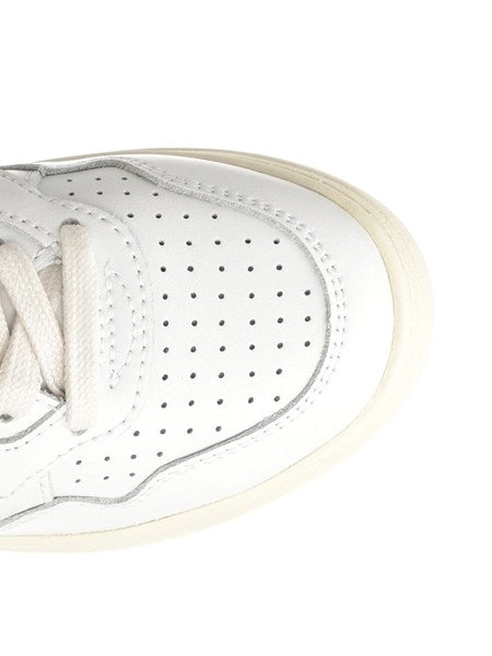 Sneaker "Medalist Low"