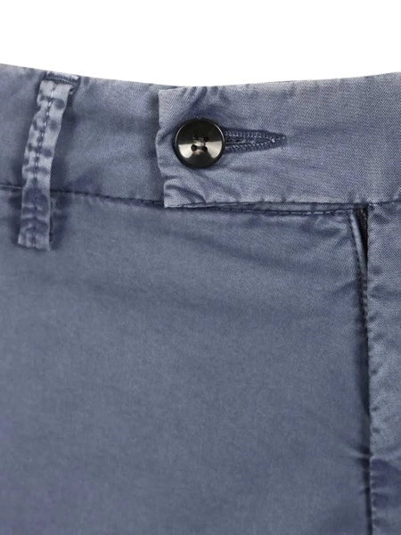 Pantaloni chino