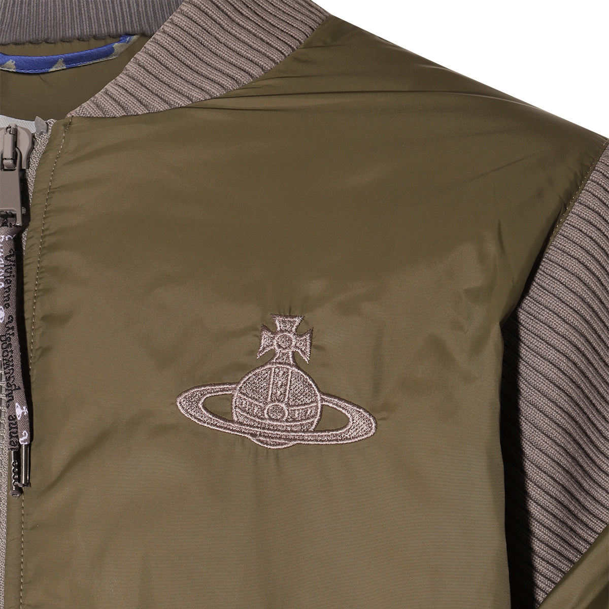 ARMY NYLON DOWN JACKET