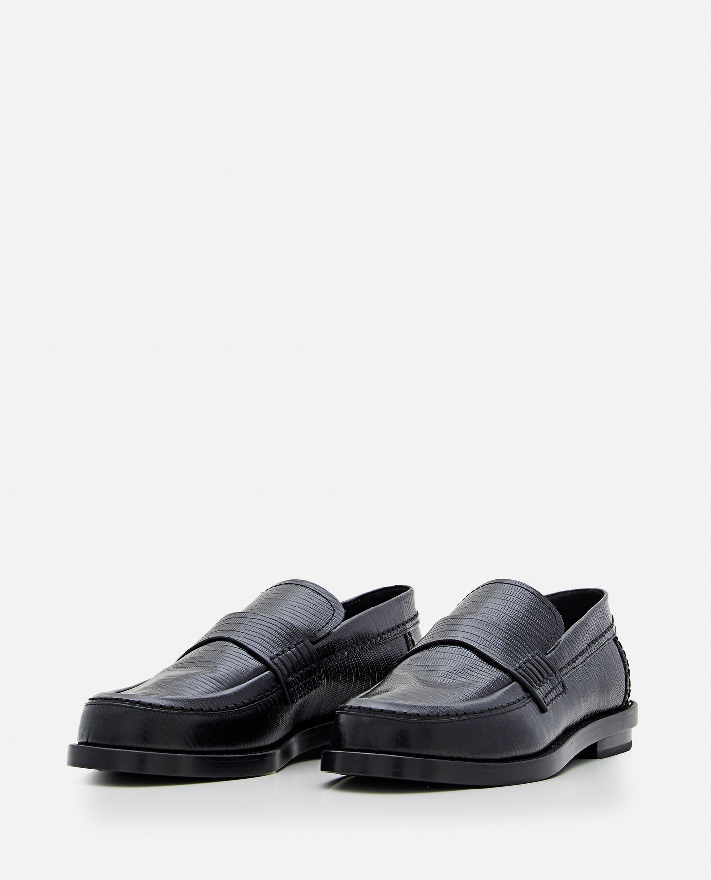 SOLE JUPITER LEATHER LOAFER