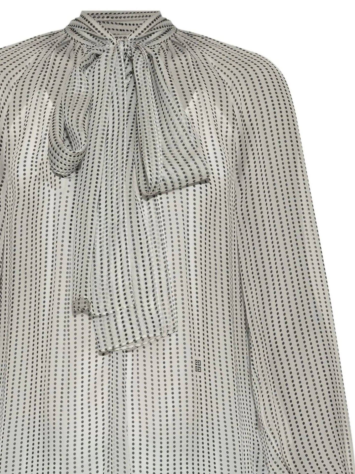 LONG-SLEEVED SHIRT IN SILK CHIFFON.