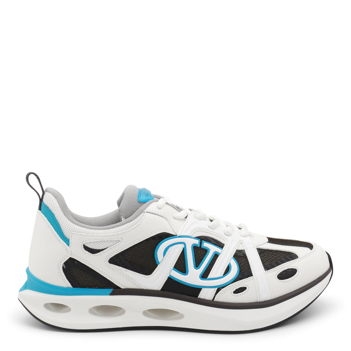 WHITE AND BLACK LEATHER SNEAKERS