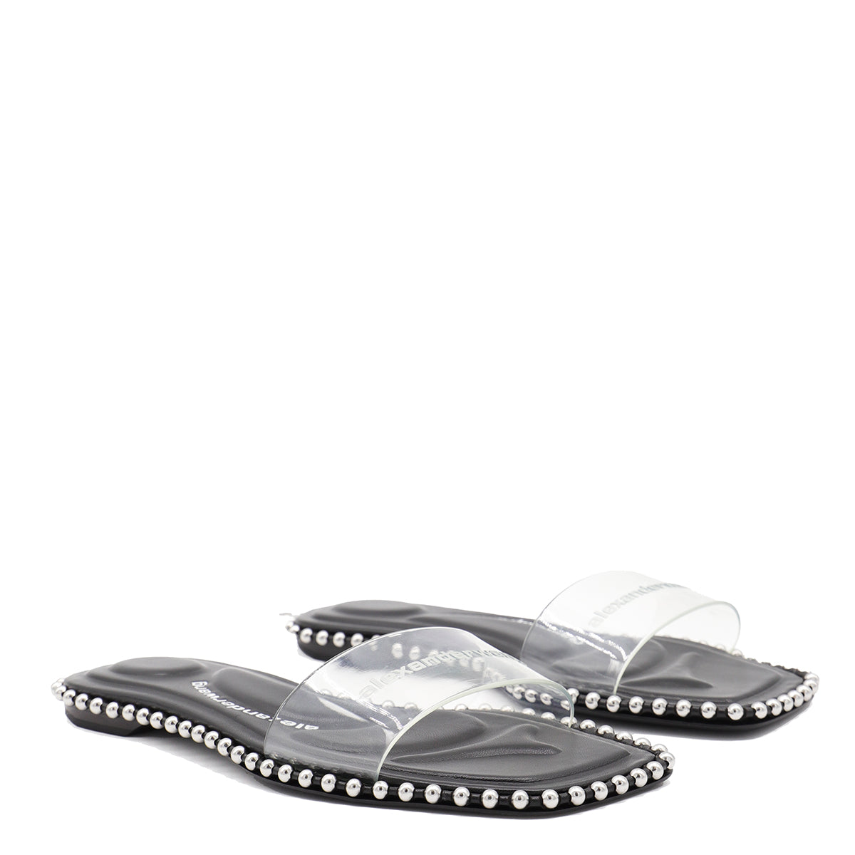 BLACK FLATS