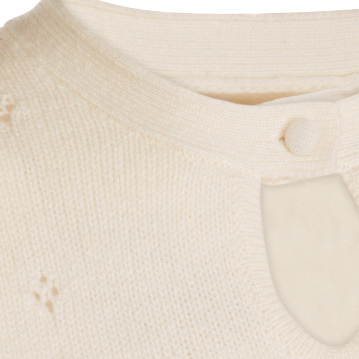 WHITE WOOL KNITWEAR