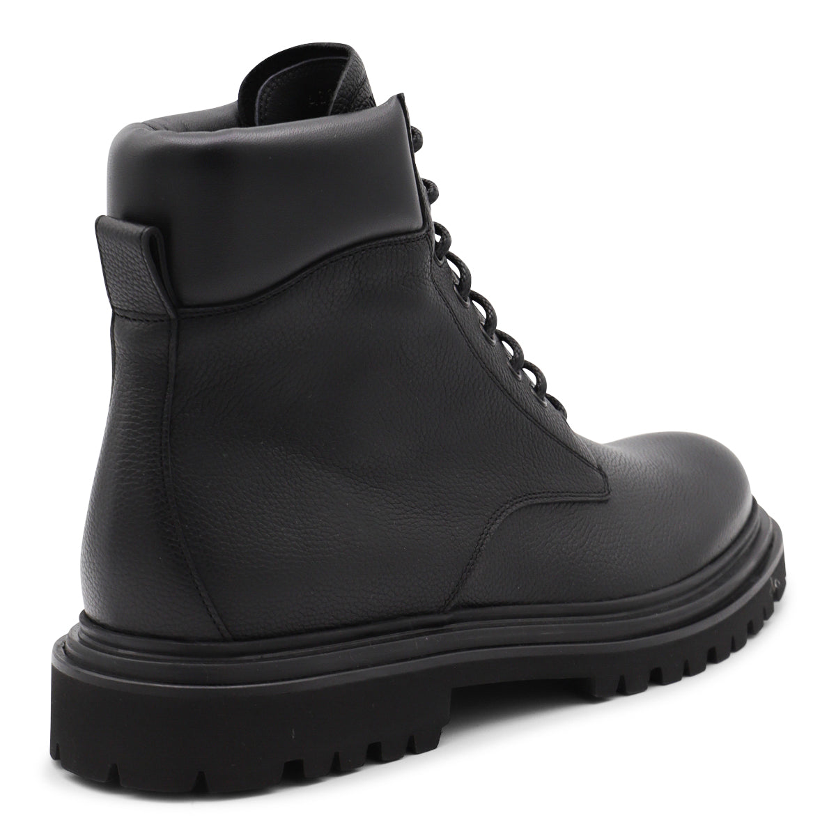 BLACK LEATHER BOOTS