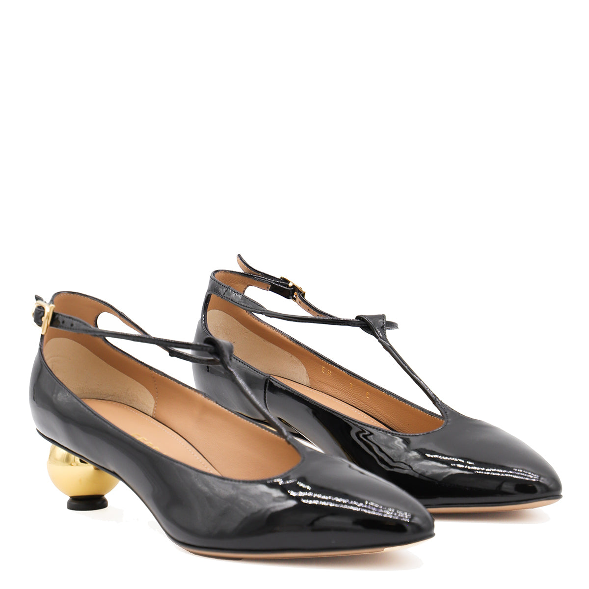 BLACK TANIA PUMPS