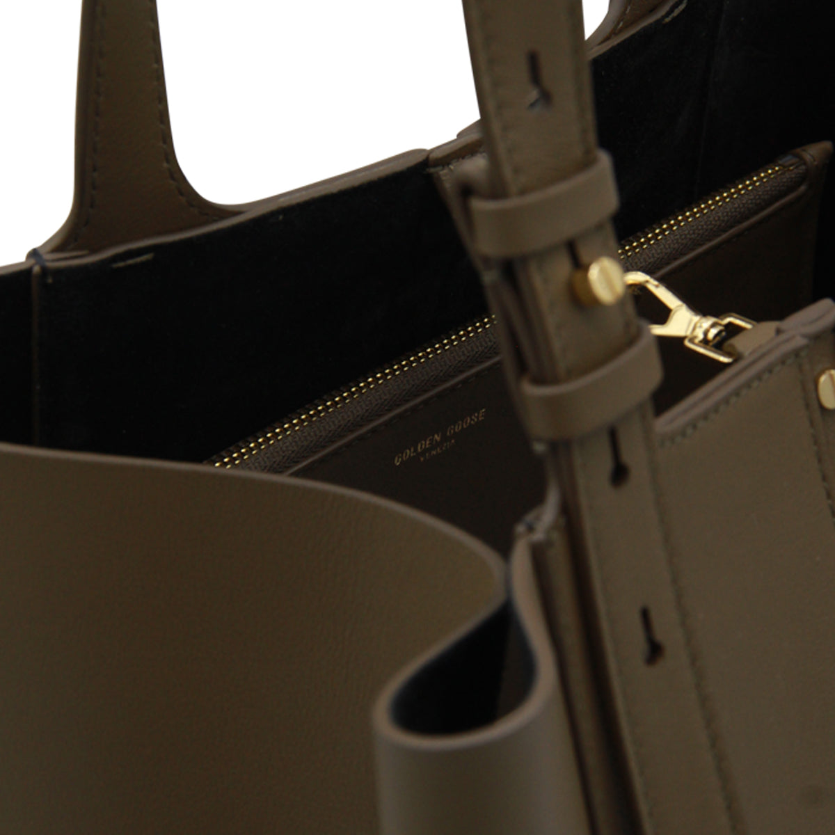 BROWN LEATHER TOTES