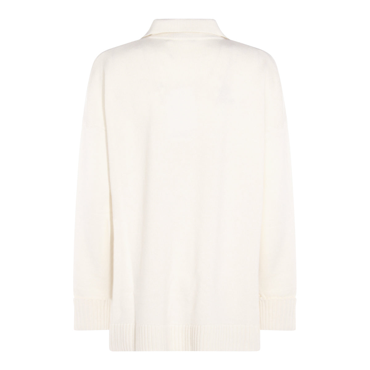 WHITE WOOL BULL KNITWEAR