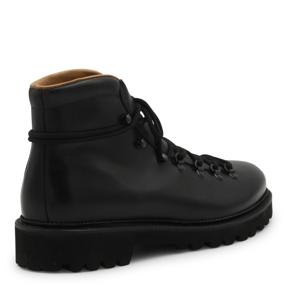BLACK LEATHER BOOTS