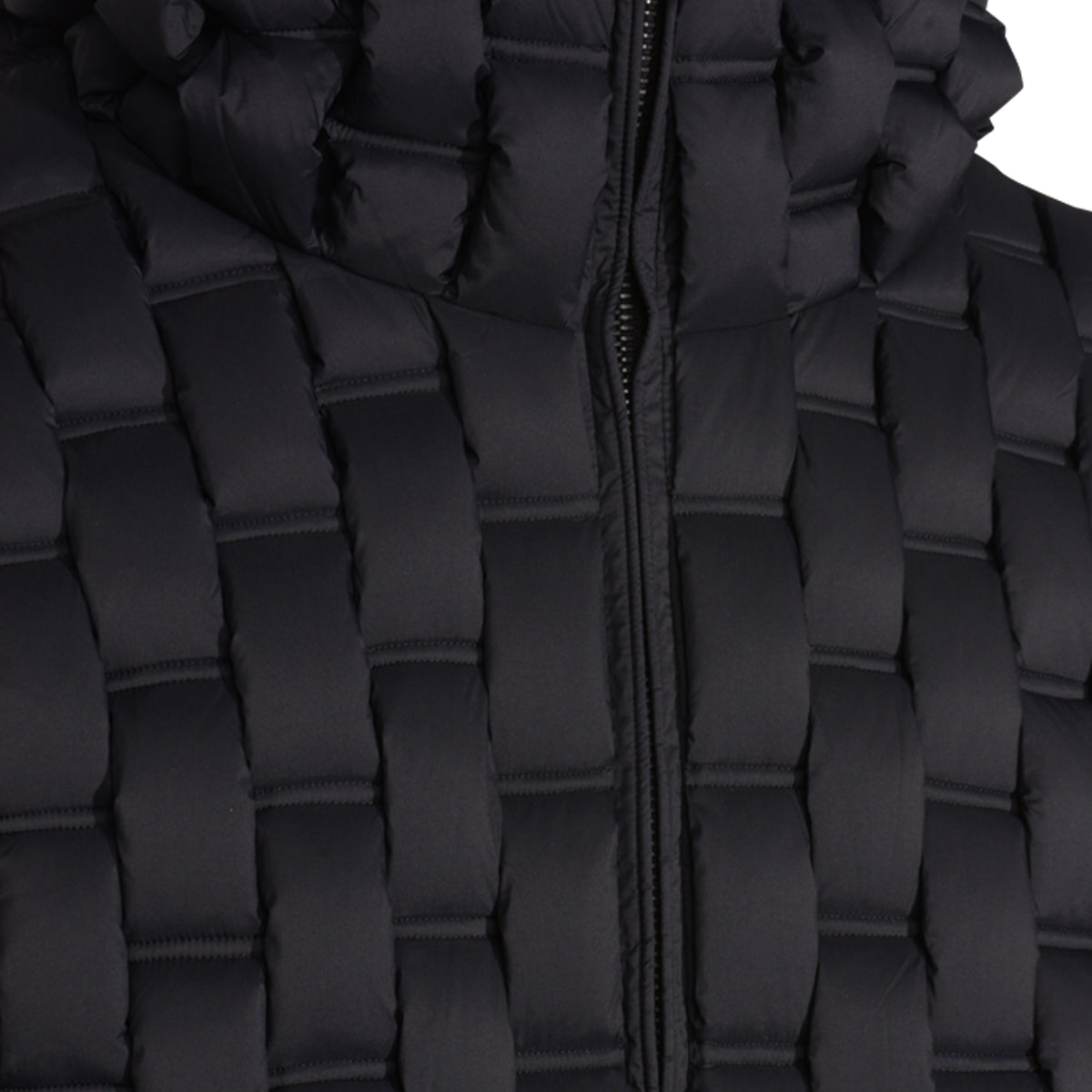 BLACK DOWN JACKET