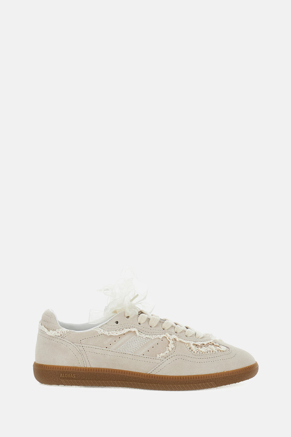 TB. 490 SNEAKERS IN CROCHET