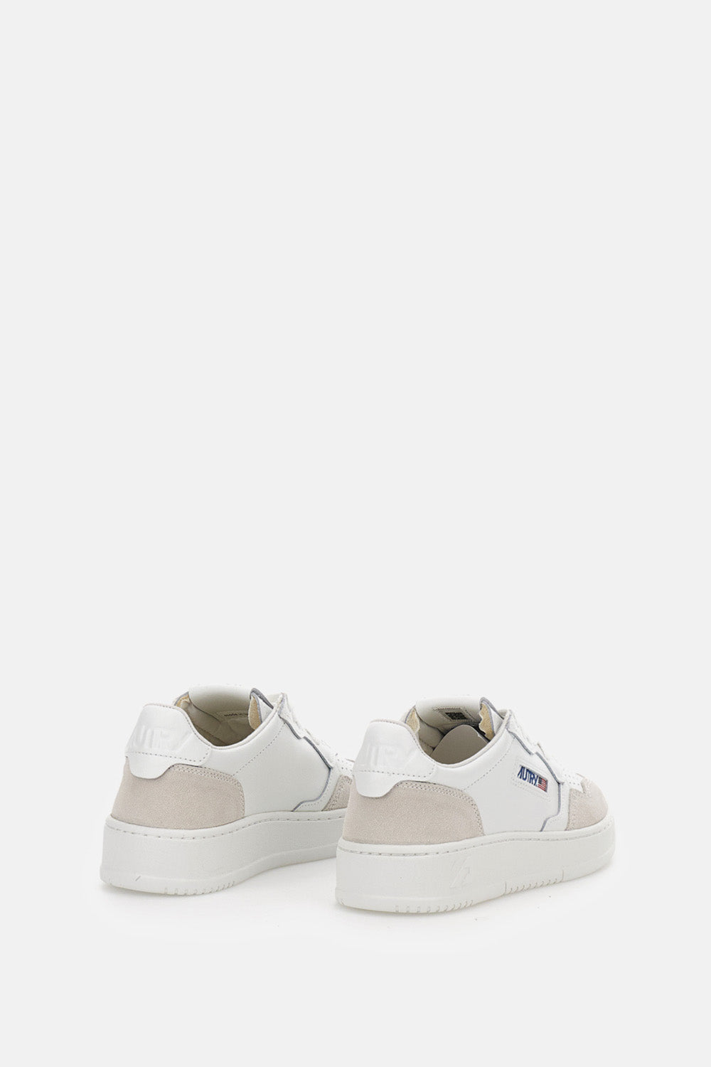 MEDALIST LOW LEATHER SNEAKERS