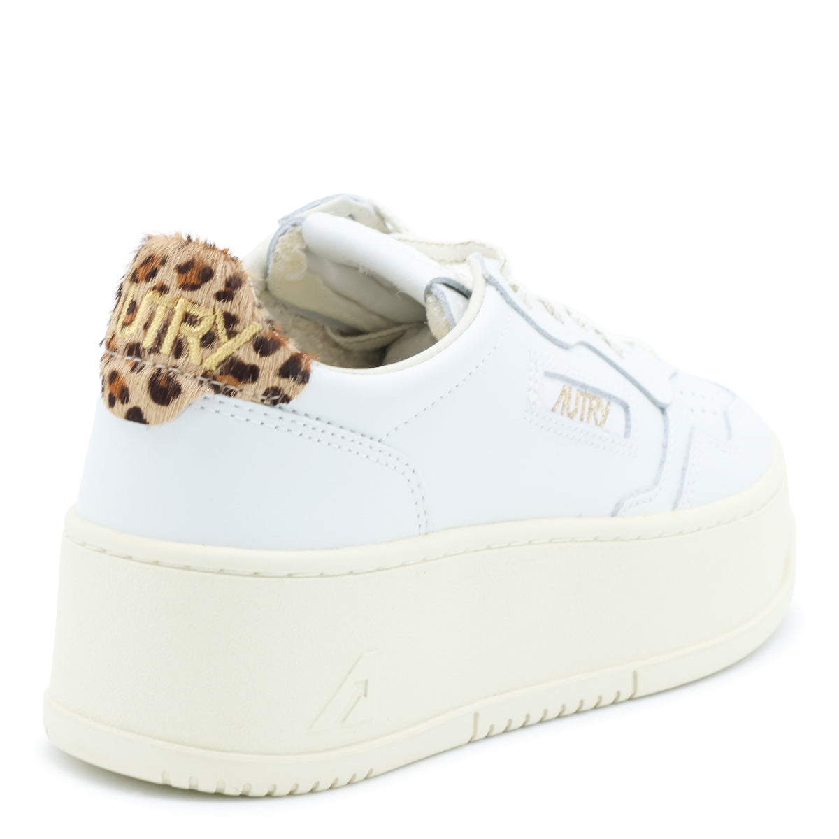 WHITE LEATHER SNEAKERS