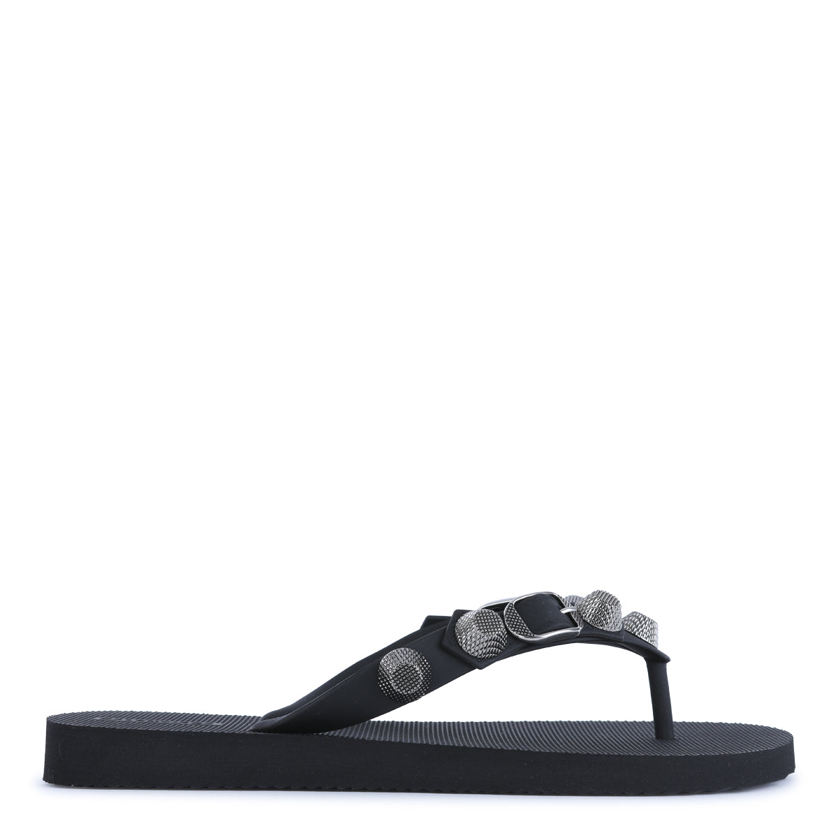 BLACK AND SILVER FLIP FLOP FLATS