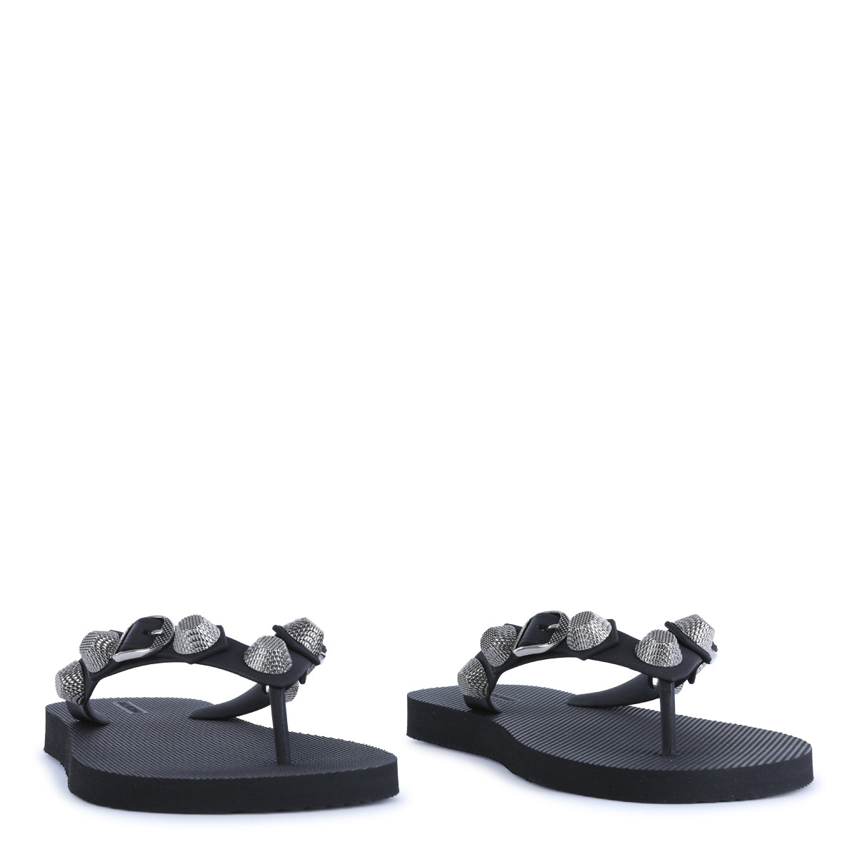 BLACK AND SILVER FLIP FLOP FLATS