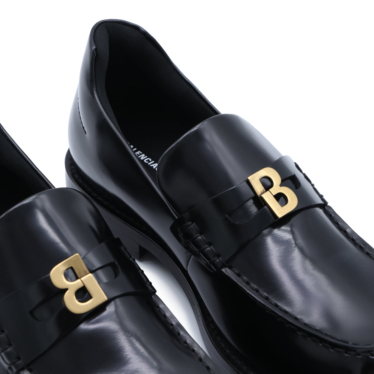 BLACK LEATHER COMFY LOAFERS