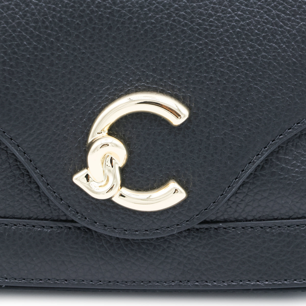 BLACK LEATHER C-ME CROSSBODY BAG