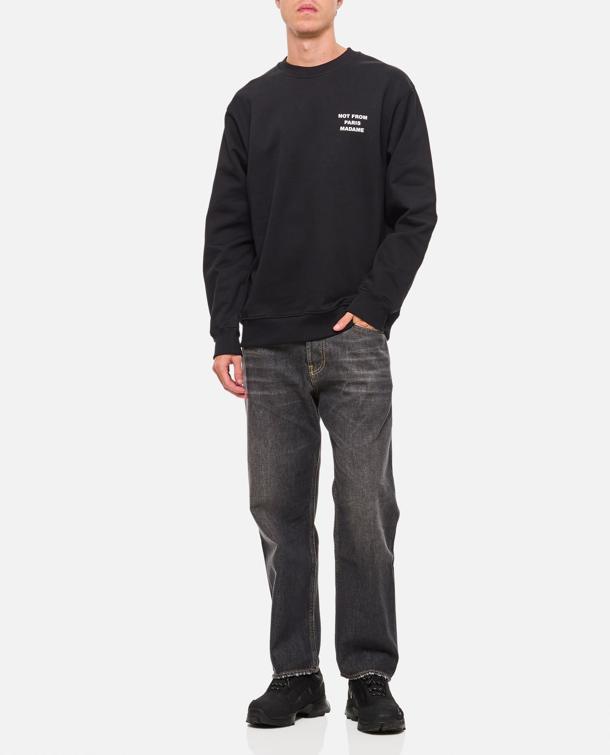 CREWNECK SLOGAN SWEATSHIRT