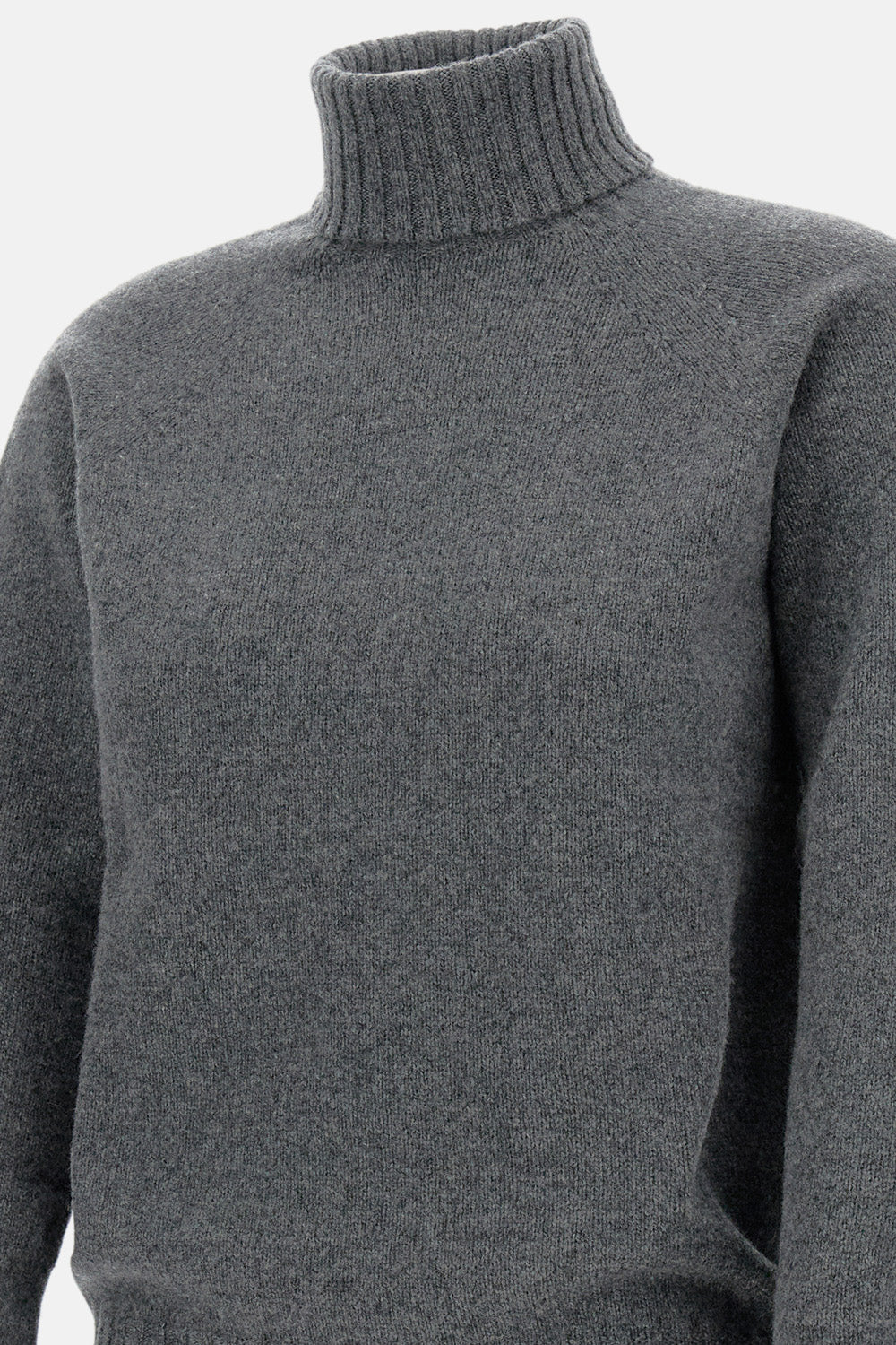 WOOL TURTLENECK SWEATER