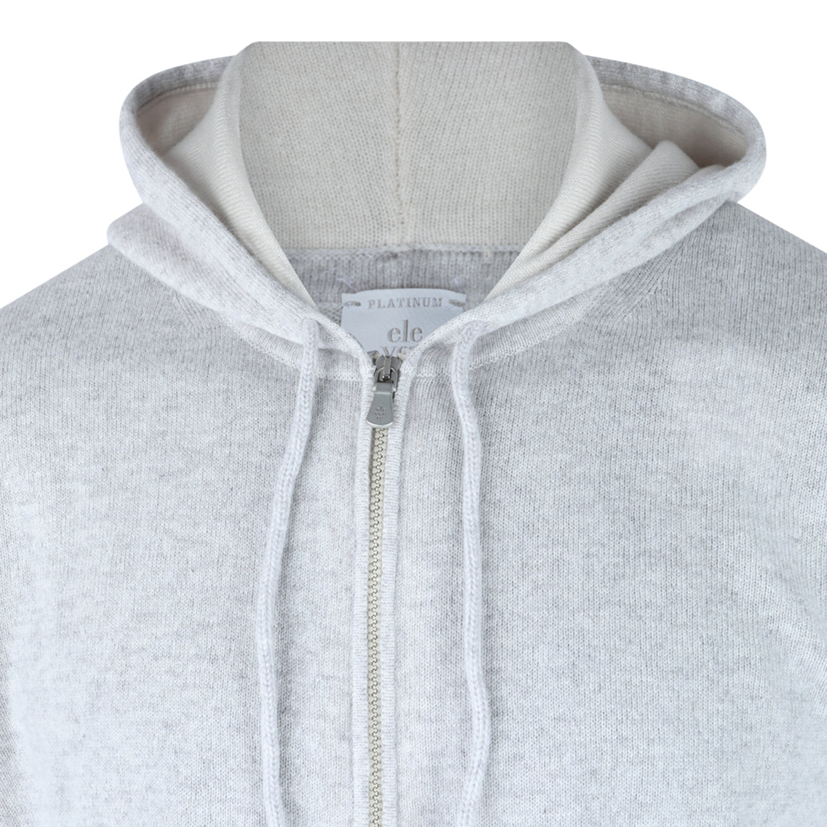 WHITE CASHMERE KNITWEAR